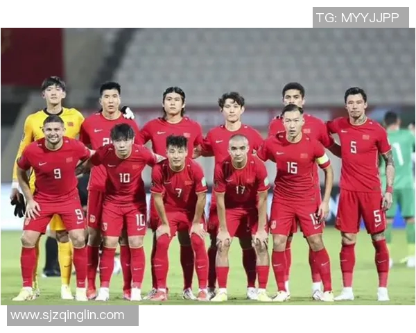 当今足坛炙手可热的明星球员们及其背后的传奇故事